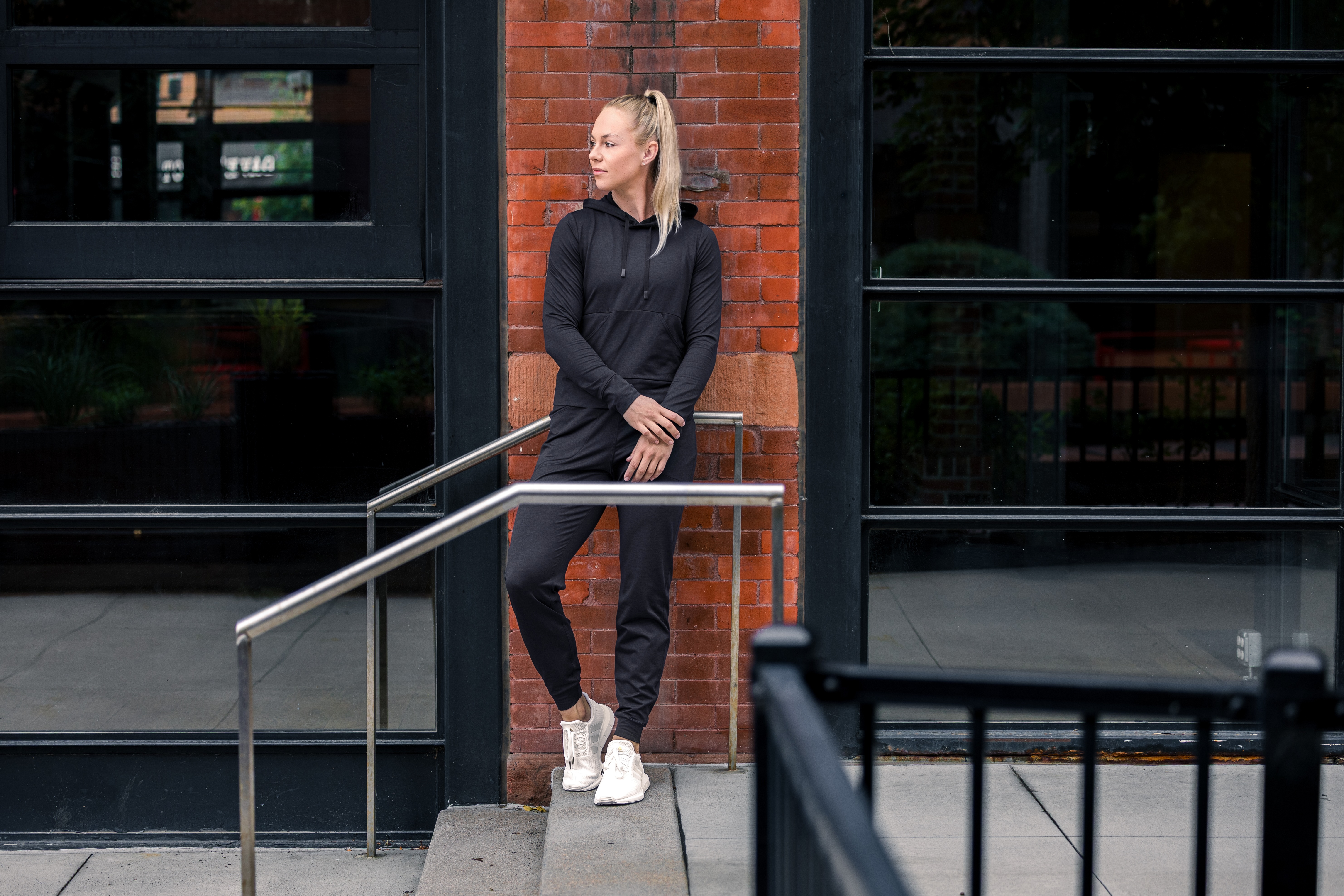Women's Vellus Joggers image 2